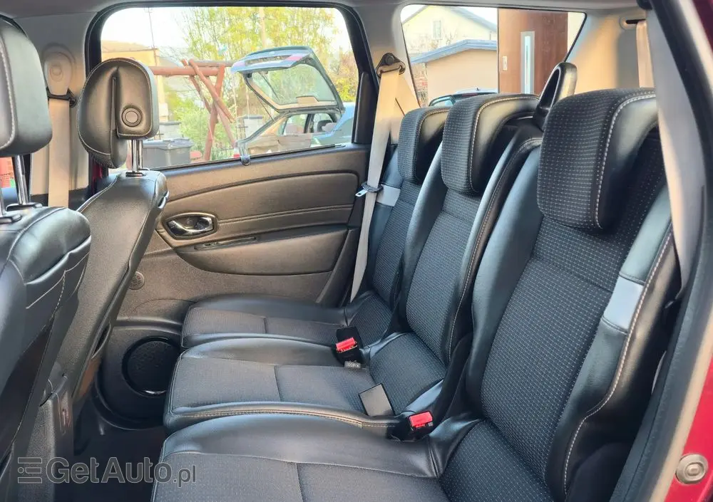 RENAULT Grand Scenic 2.0 16V 140 CVT Bose Edition