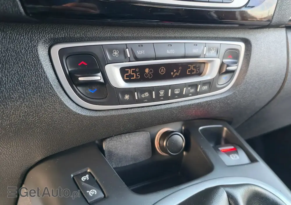 RENAULT Grand Scenic 2.0 16V 140 CVT Bose Edition