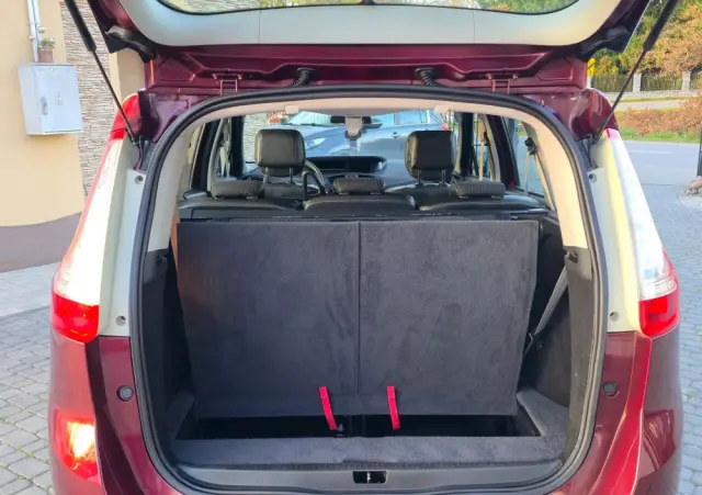 RENAULT Grand Scenic 2.0 16V 140 CVT Bose Edition