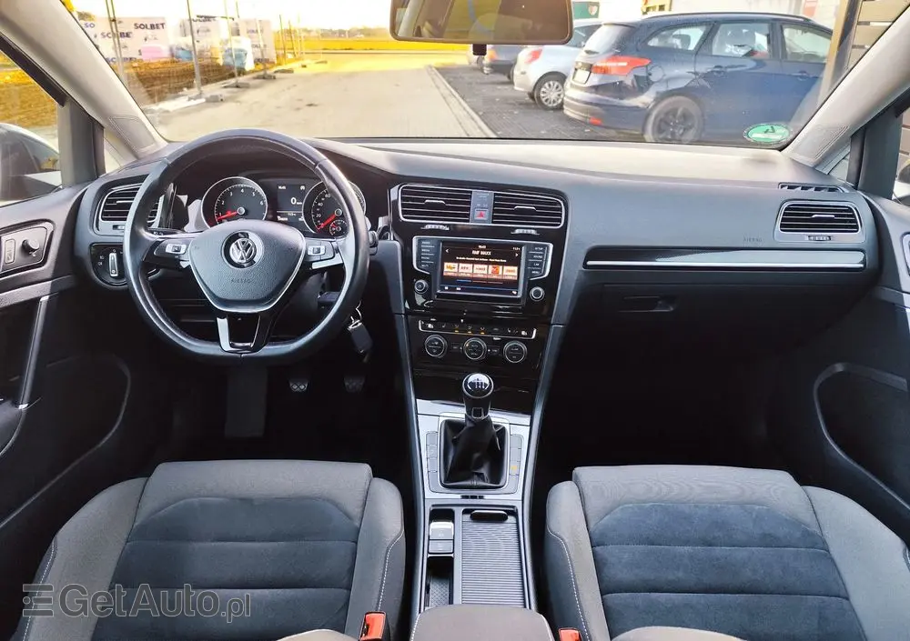 VOLKSWAGEN Golf 1.4 TSI BlueMotion Technology Highline