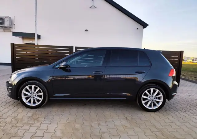 VOLKSWAGEN Golf 1.4 TSI BlueMotion Technology Highline