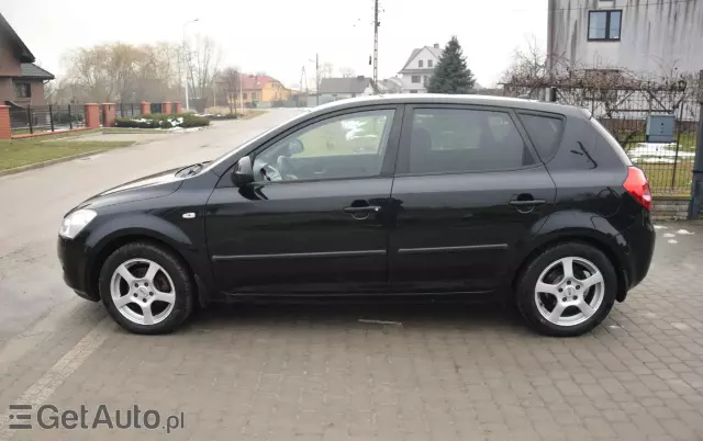 KIA Ceed 1.4 CVVT LX