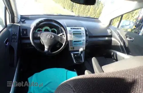 TOYOTA Corolla Verso 