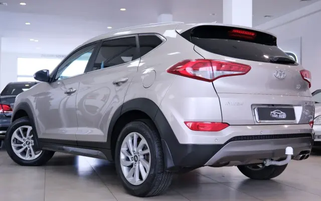 HYUNDAI Tucson 1.6 T-GDi Premium 4WD DCT