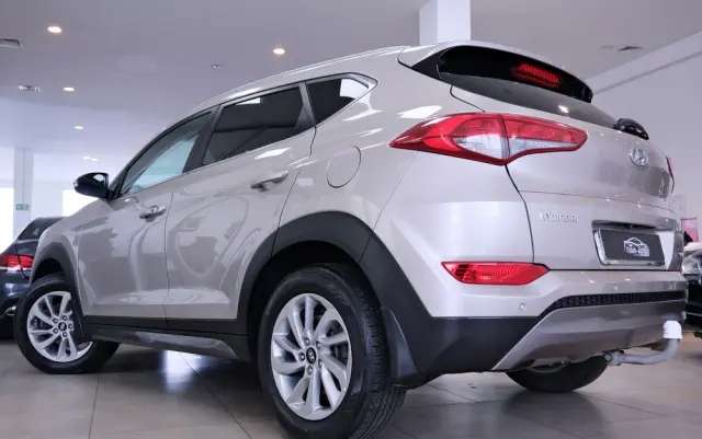 HYUNDAI Tucson 1.6 T-GDi Premium 4WD DCT
