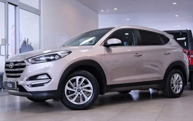 HYUNDAI Tucson 1.6 T-GDi Premium 4WD DCT