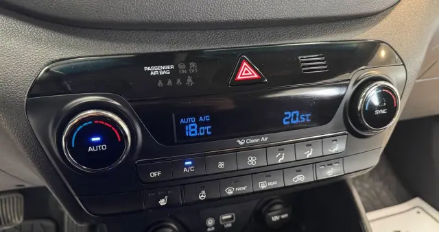 HYUNDAI Tucson 1.6 T-GDi Premium 4WD DCT