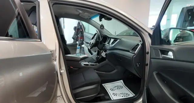 HYUNDAI Tucson 1.6 T-GDi Premium 4WD DCT