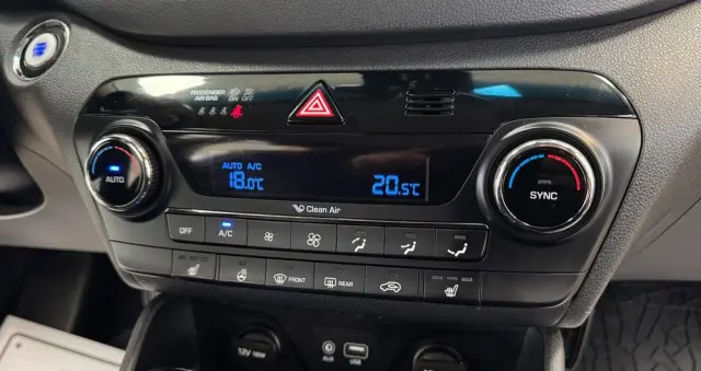 HYUNDAI Tucson 1.6 T-GDi Premium 4WD DCT