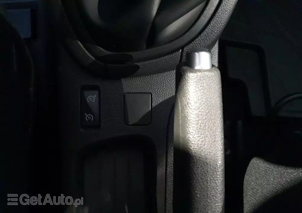 RENAULT Clio 0.9 TCe Life