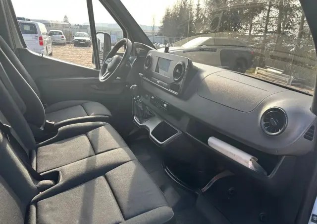 MERCEDES-BENZ Sprinter 316 kontener+winda 