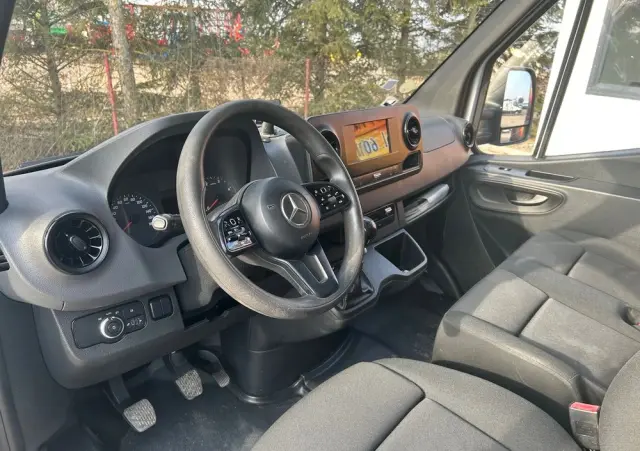 MERCEDES-BENZ Sprinter 316 kontener+winda 