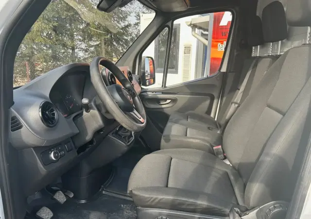 MERCEDES-BENZ Sprinter 316 kontener+winda 