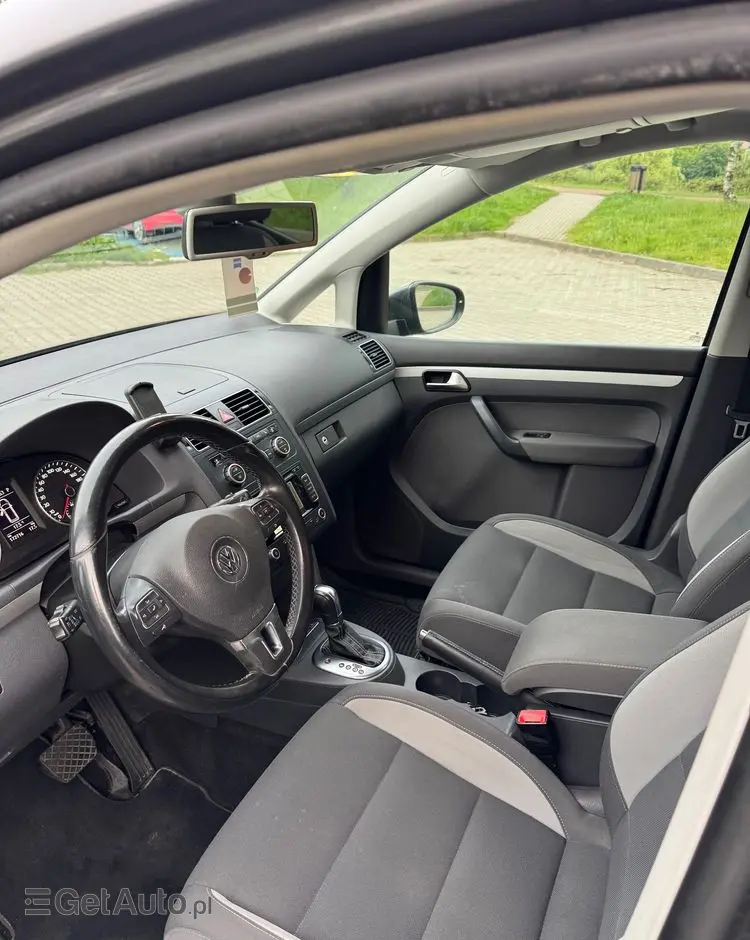 VOLKSWAGEN Touran 1.4 TSI Comfortline DSG