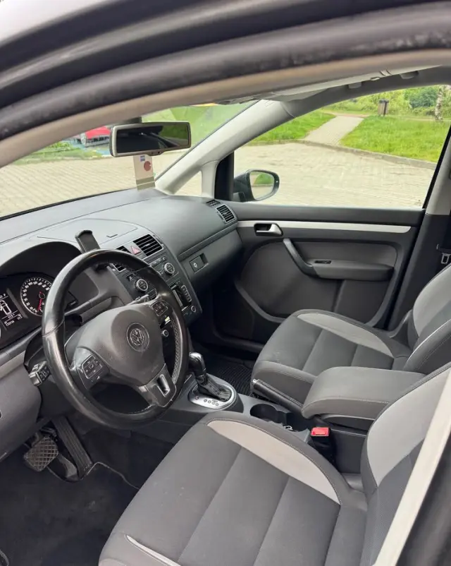 VOLKSWAGEN Touran 1.4 TSI Comfortline DSG