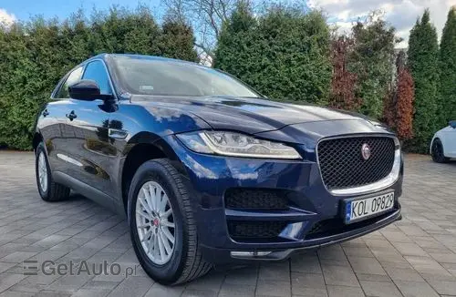 JAGUAR F-Pace 
