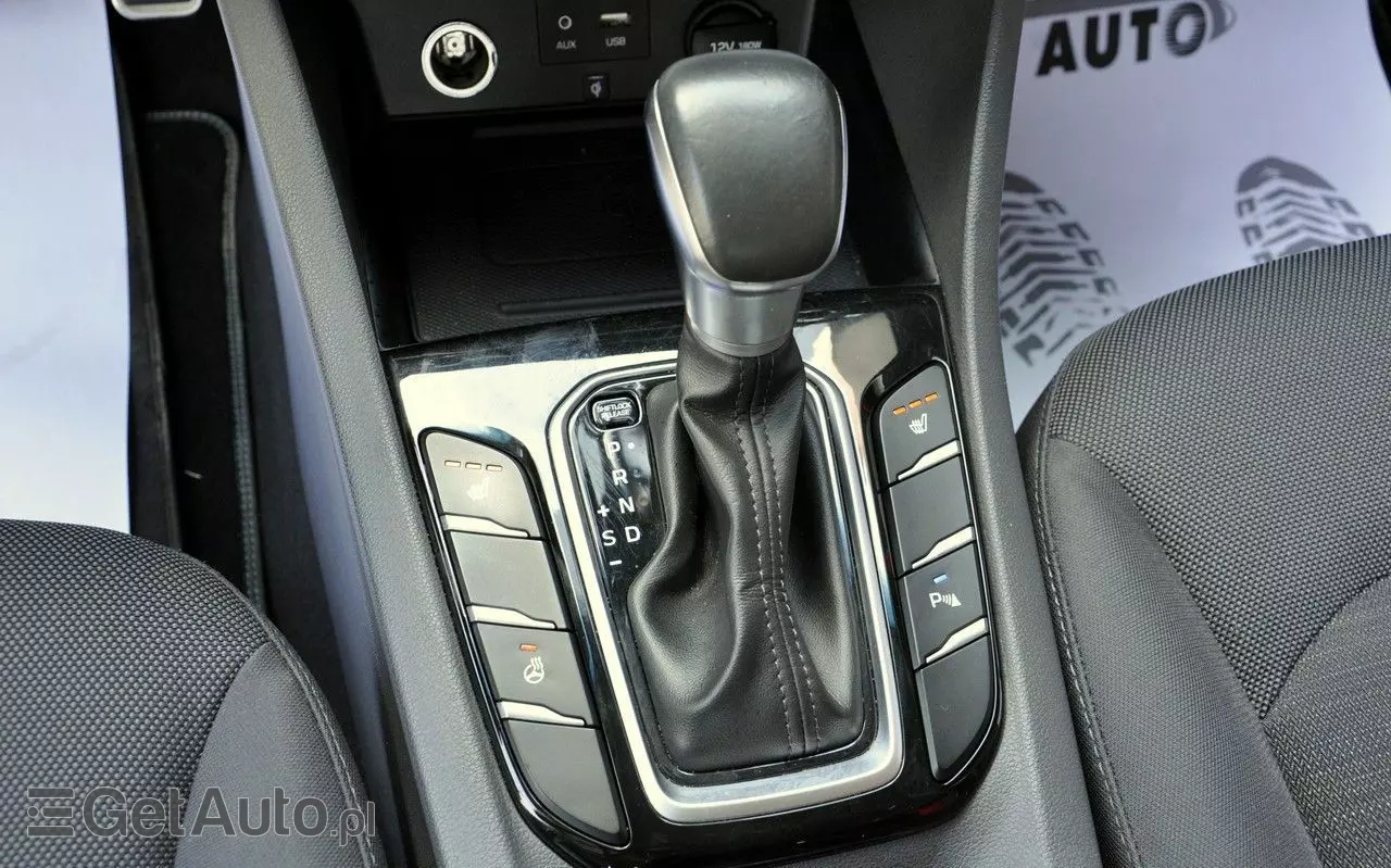 HYUNDAI IONIQ Hybrid Premium