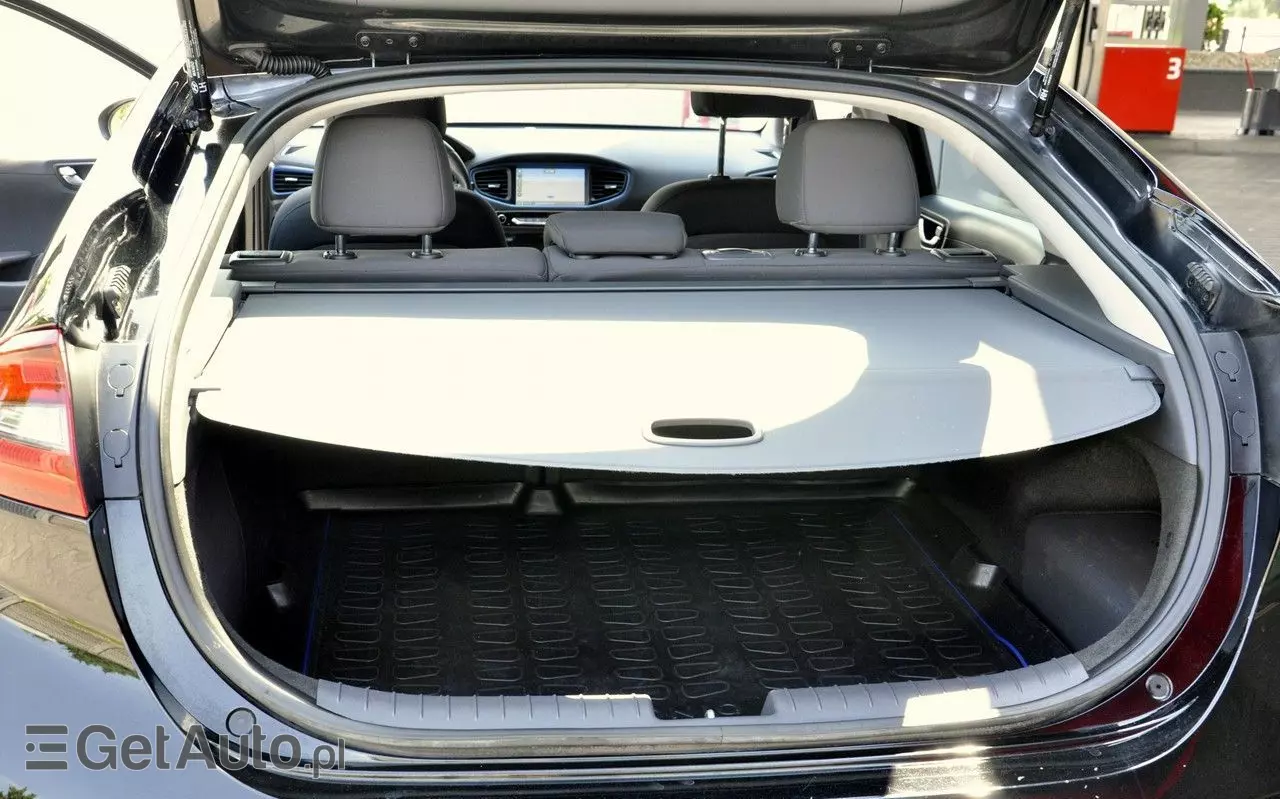 HYUNDAI IONIQ Hybrid Premium