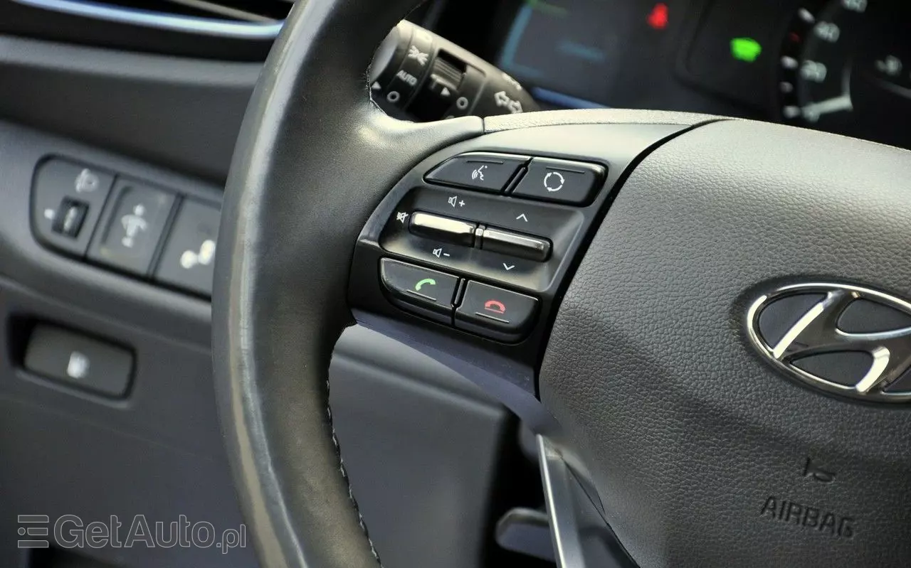 HYUNDAI IONIQ Hybrid Premium