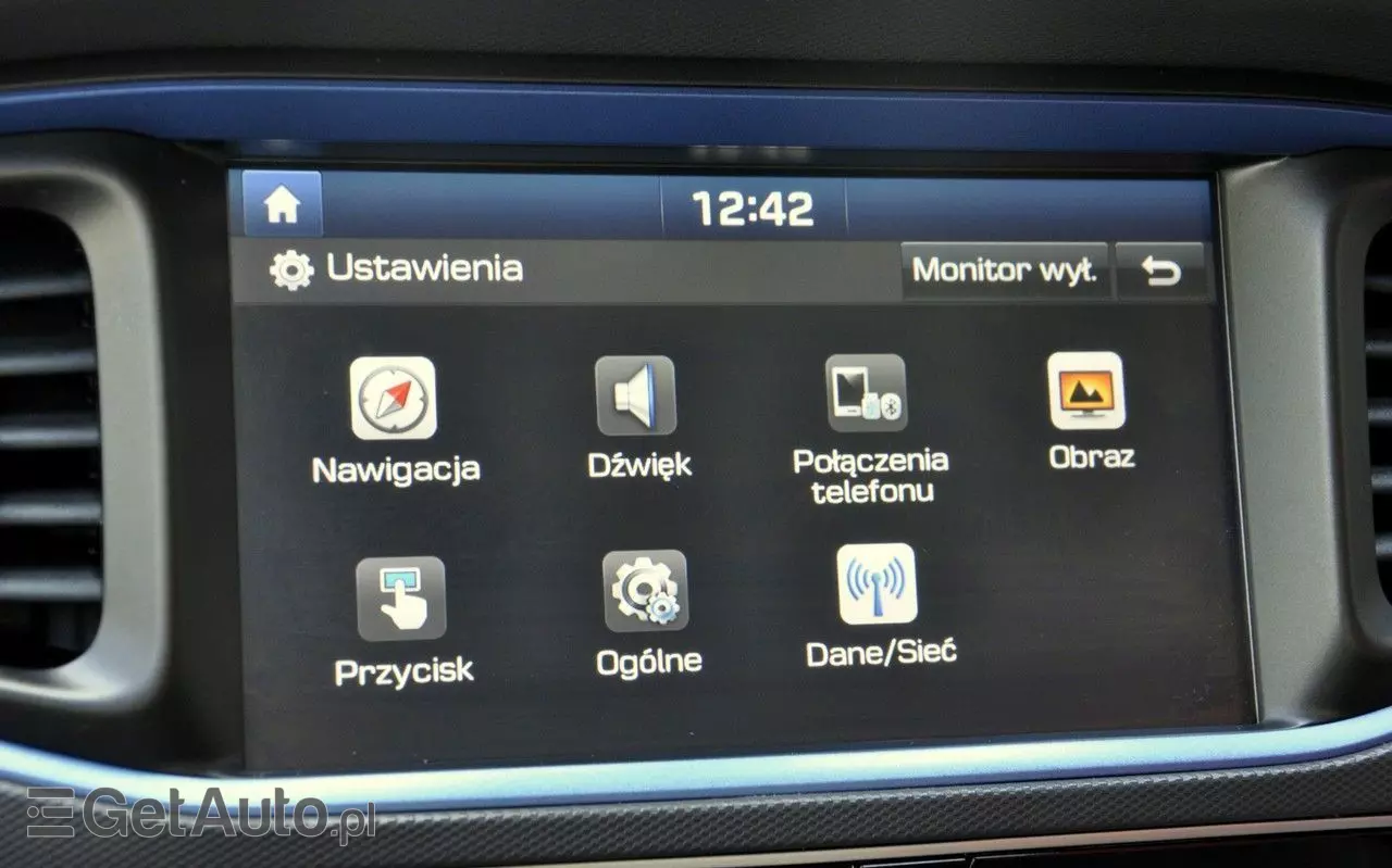 HYUNDAI IONIQ Hybrid Premium