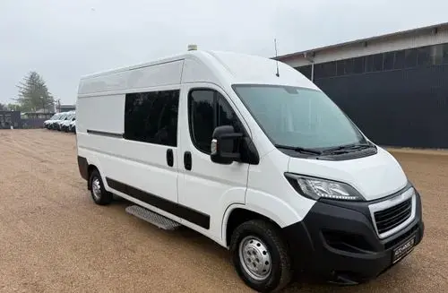 PEUGEOT Boxer 