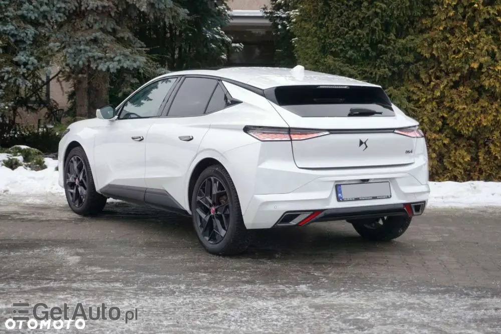 DS AUTOMOBILES DS 4 