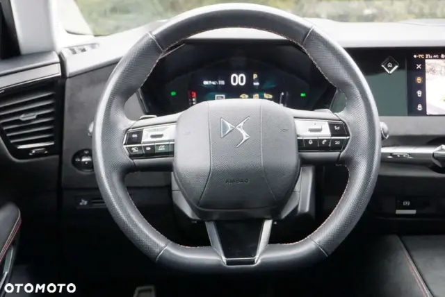DS AUTOMOBILES DS 4 