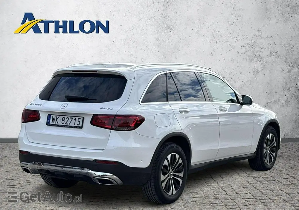 MERCEDES-BENZ GLC 300 d 4-Matic