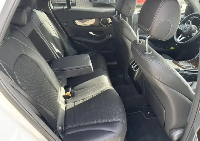 MERCEDES-BENZ GLC 300 d 4-Matic
