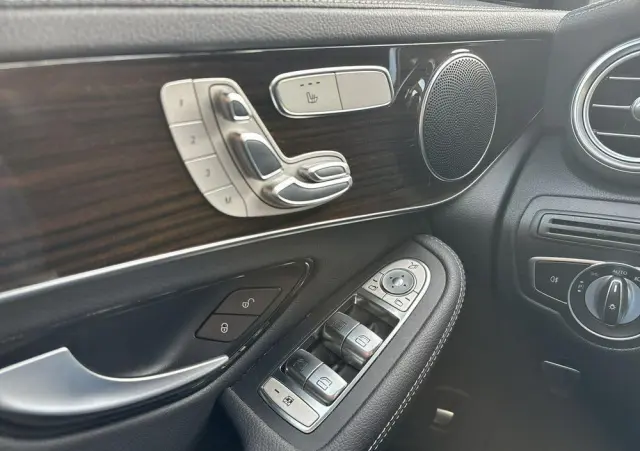 MERCEDES-BENZ GLC 300 d 4-Matic