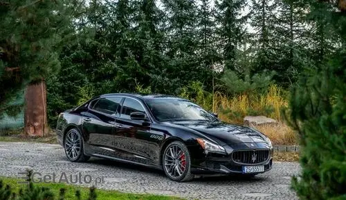 MASERATI Quattroporte 