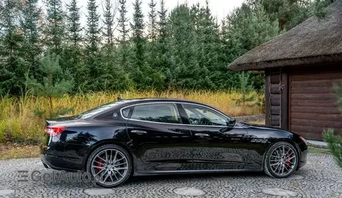MASERATI Quattroporte 