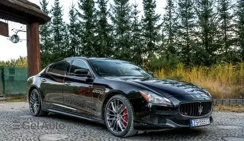 MASERATI Quattroporte 