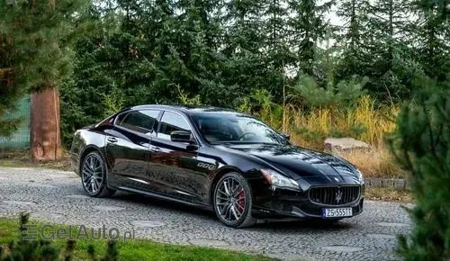 MASERATI Quattroporte 
