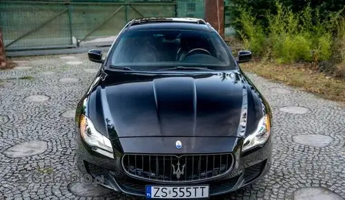 MASERATI Quattroporte 