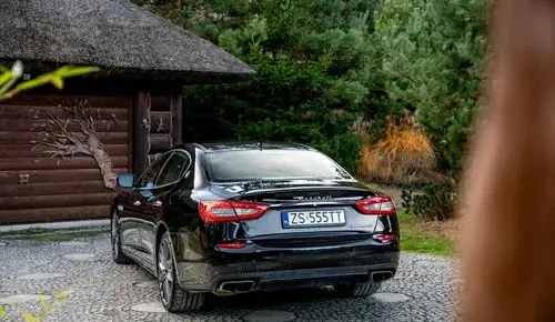 MASERATI Quattroporte 