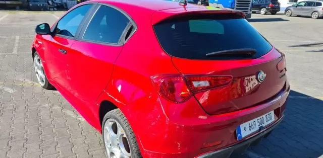 ALFA ROMEO Giulietta 