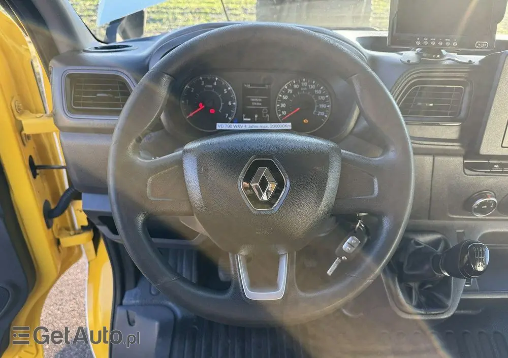 RENAULT Master 