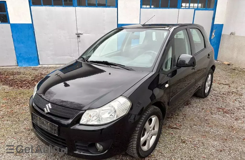 SUZUKI SX4 