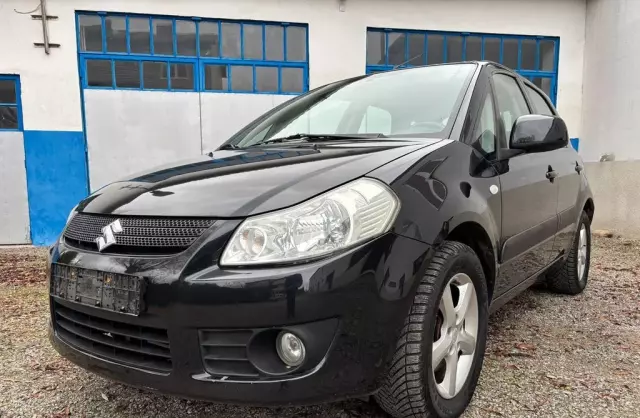 SUZUKI SX4 