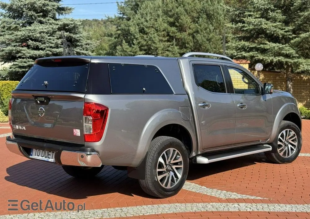 NISSAN Navara 