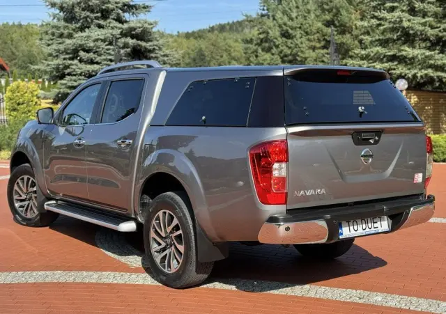 NISSAN Navara 