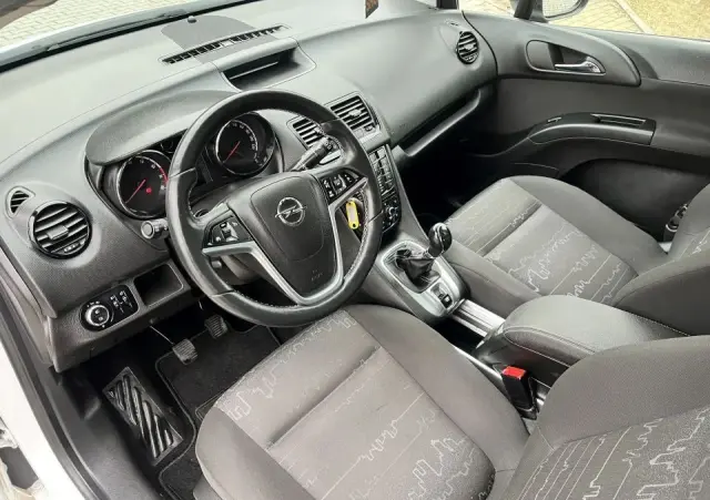 OPEL Meriva 1.4 Innovation