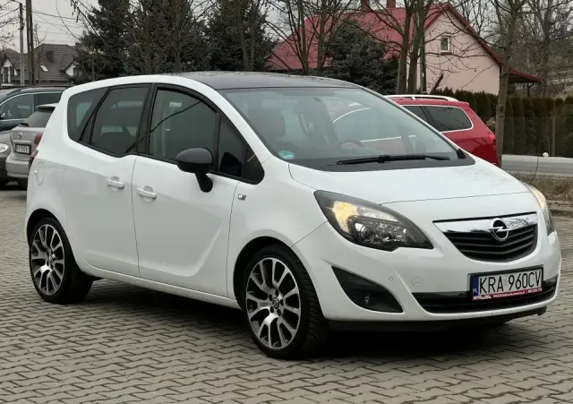 OPEL Meriva 1.4 Innovation