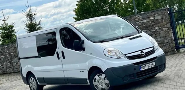 RENAULT Trafic 