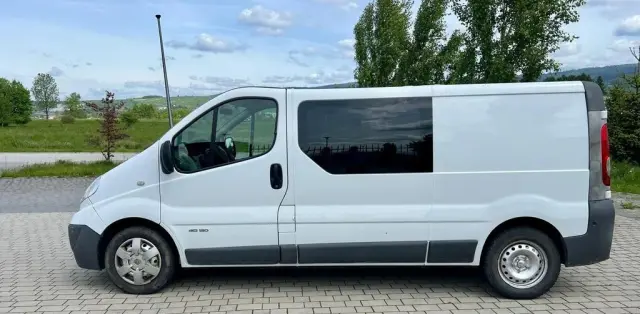 RENAULT Trafic 