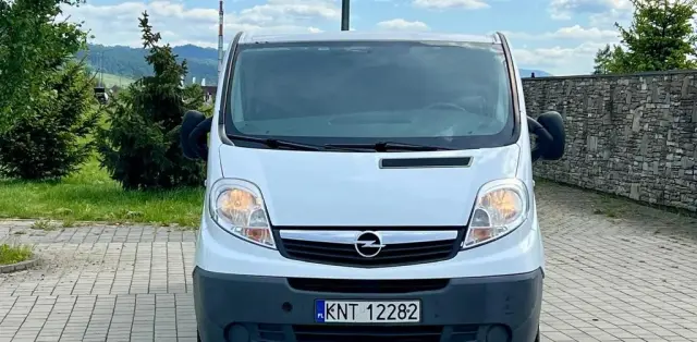 RENAULT Trafic 