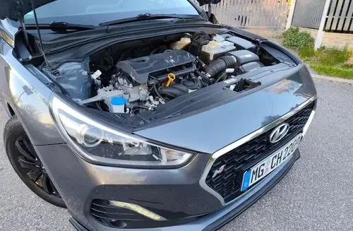 HYUNDAI I30 
