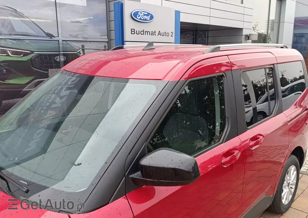 FORD Tourneo Courier 1.0 EcoBoost Titanium