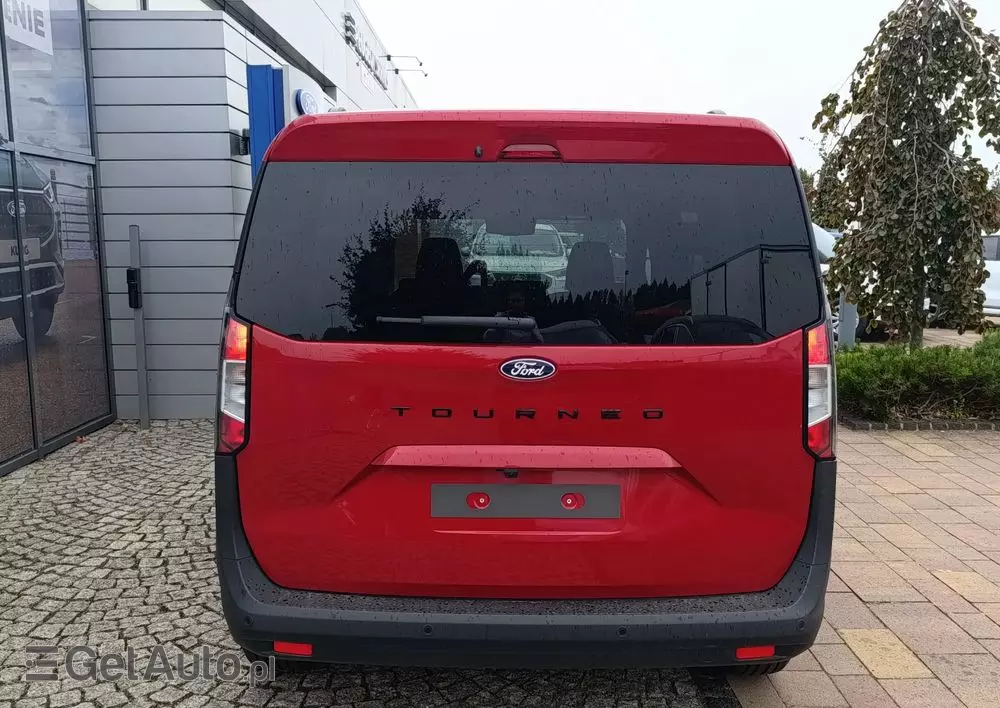 FORD Tourneo Courier 1.0 EcoBoost Titanium